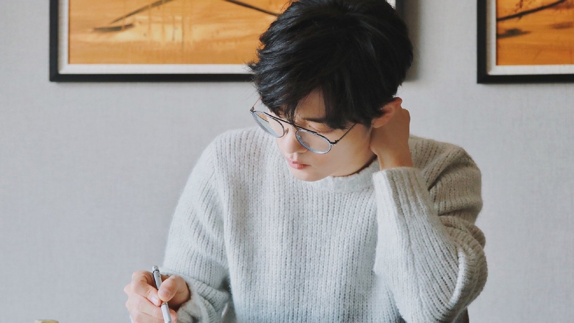 开云中国-马竞后卫后场解围，防守坚不可摧，马竞最强后防线