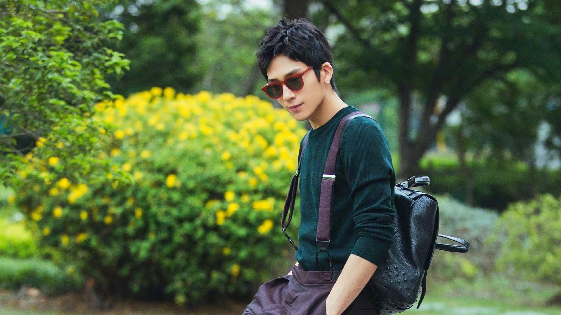 渡边一平泳姿优雅展现顶尖水平,渡边明百度百科