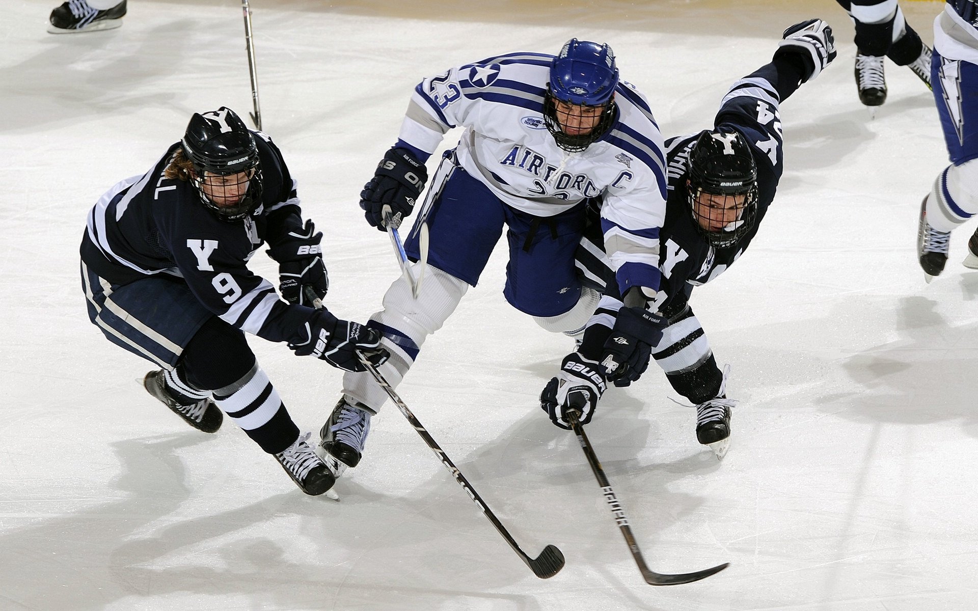 开云体育官方网入口-全国青少年足球“成长路径图”全面梳理，行业未来可期，青少年足球发展规划